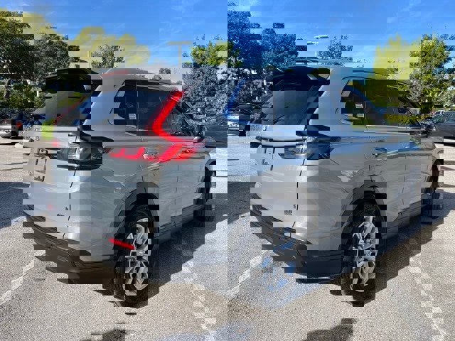 Used 2023 Honda CR-V EX-L image 4