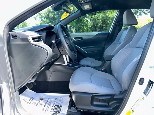 Used 2023 Toyota Corolla Cross AWD Hybrid image 20