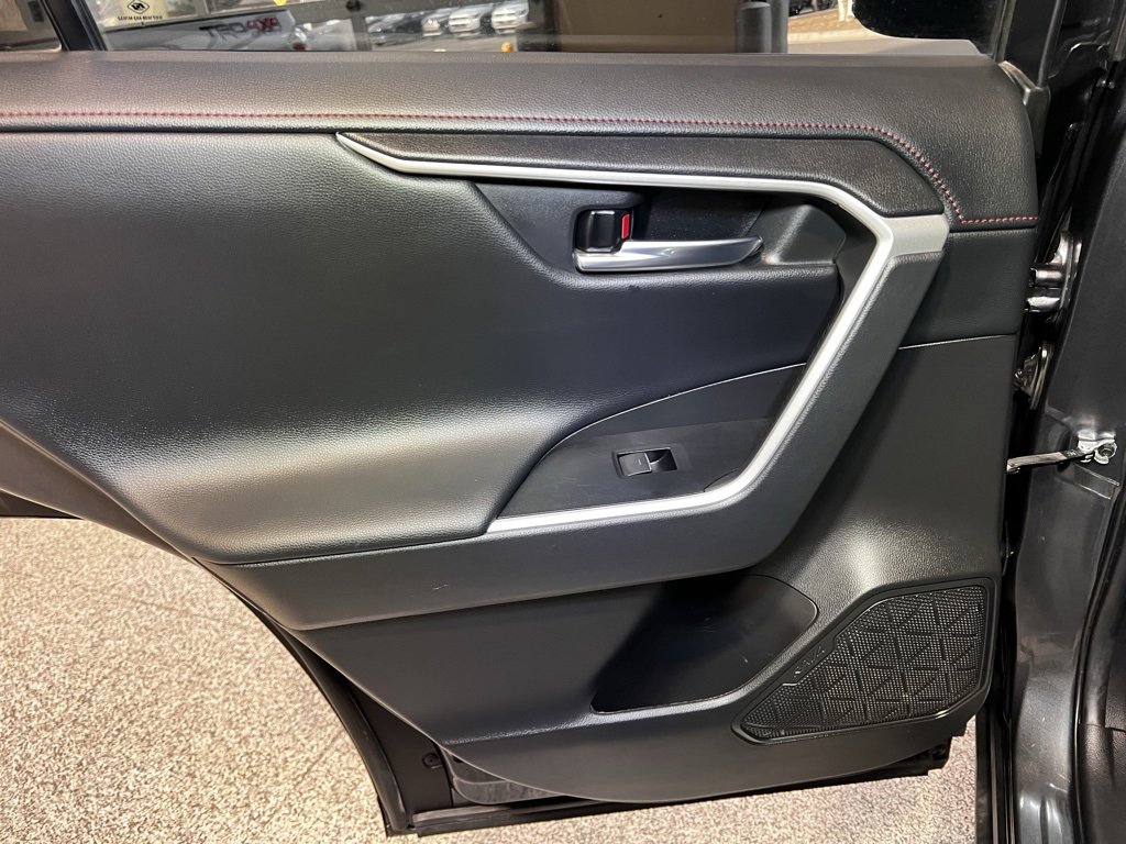 Used 2022 Toyota RAV4 TRD Off-Road image 35