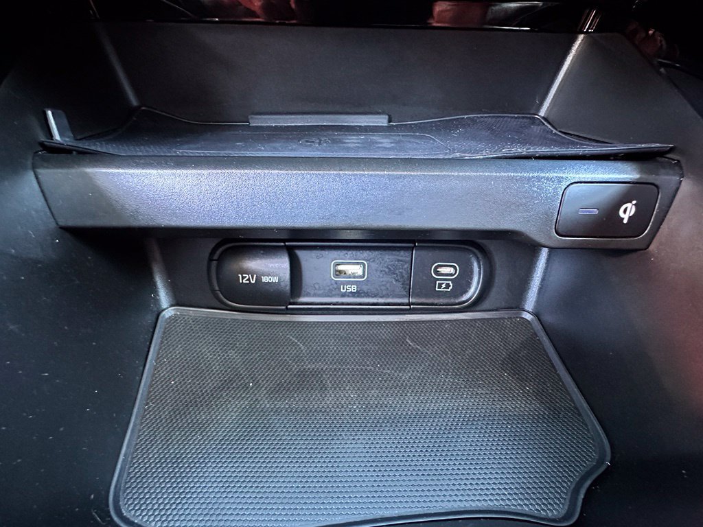 Used 2023 Kia Soul GT-Line w/ GT-Line Technology Package FWD image 34