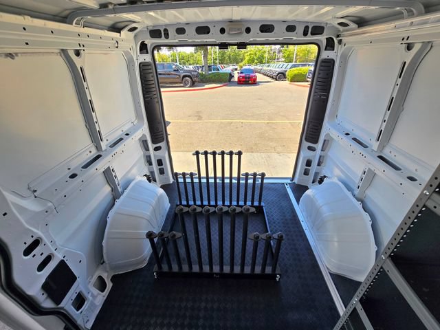 Used 2025 RAM ProMaster 2500 FWD image 23
