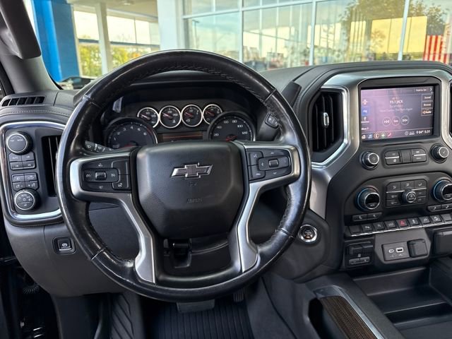 Used 2020 Chevrolet Silverado 1500 LT Trail Boss image 14