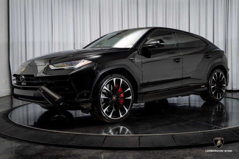 Used 2024 Lamborghini Urus S image 9
