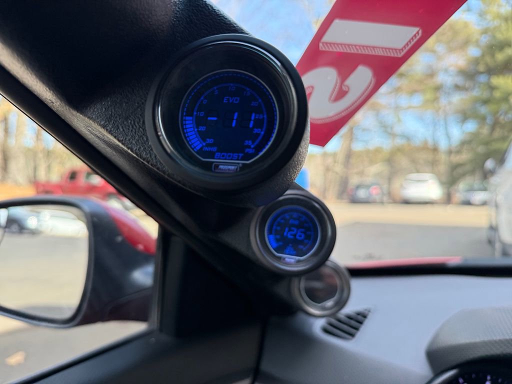 Used 2016 Hyundai Veloster Turbo image 27