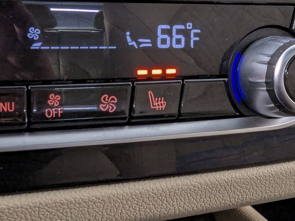 Certified 2022 BMW 530i xDrive w/ Convenience Package image 23