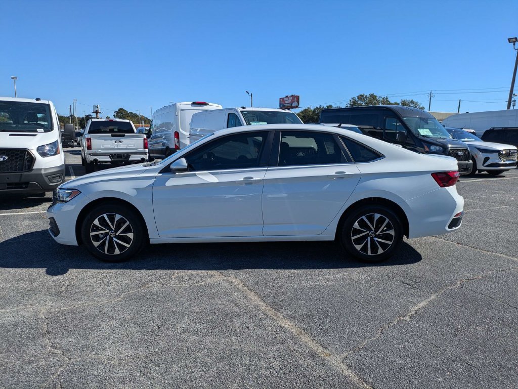 Used 2022 Volkswagen Jetta S FWD image 7