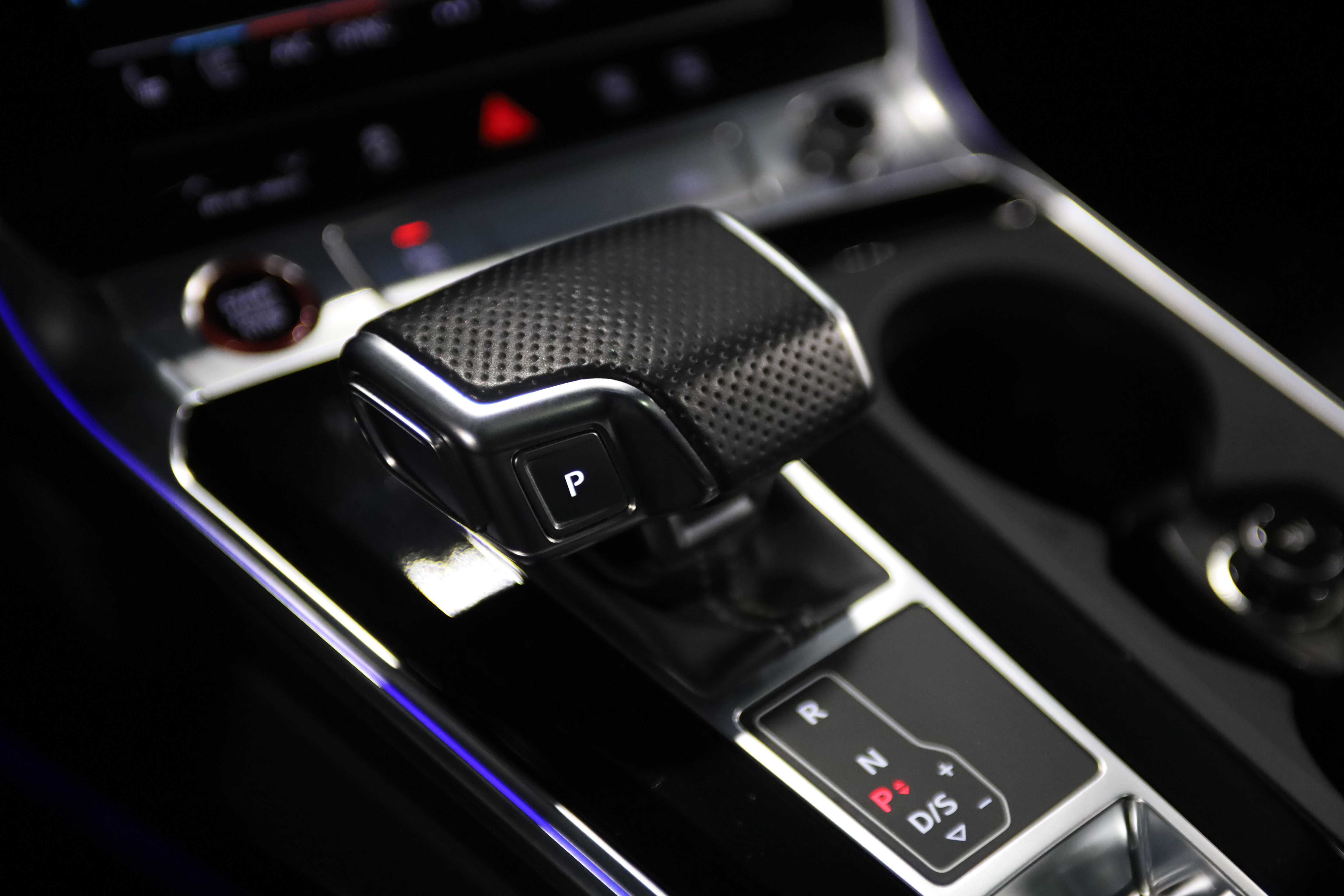 Used 2021 Audi RS 7 Sportback w/ Black Optic Package AWD/4WD image 31
