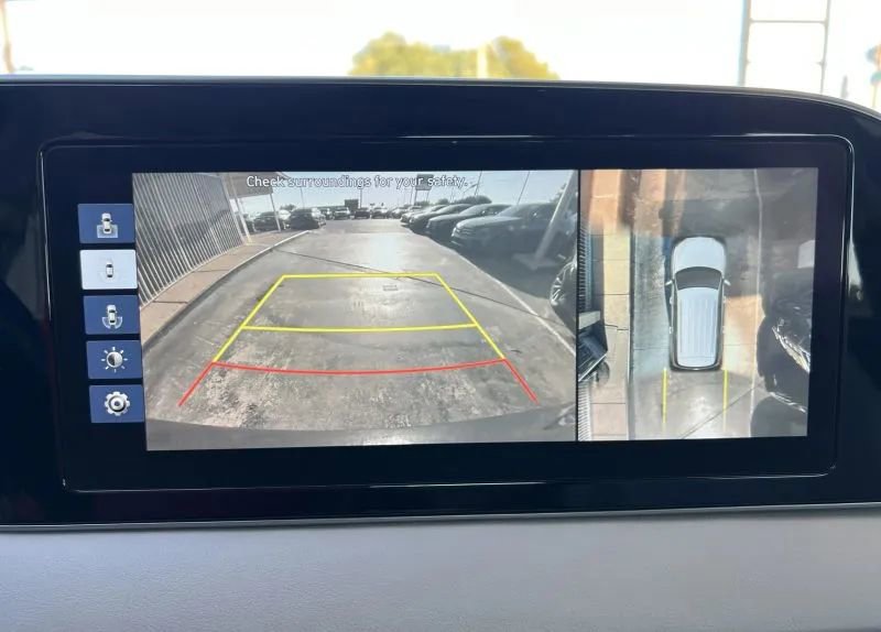 Used 2021 Hyundai Palisade Limited image 34