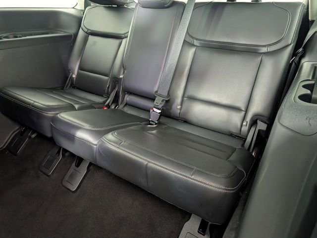 Used 2025 Ford Expedition Platinum image 28