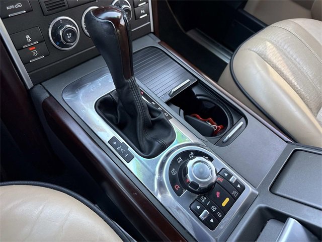 Used 2012 Land Rover Range Rover HSE LUX image 26