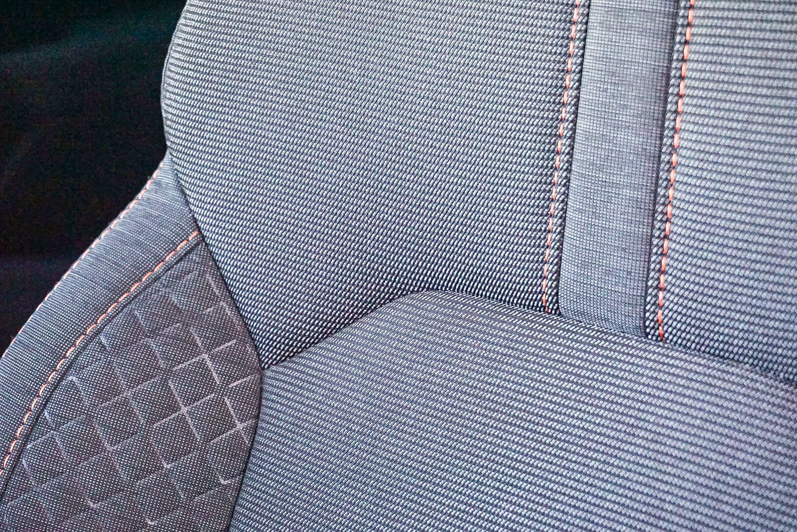 Used 2025 Honda Pilot Sport image 27