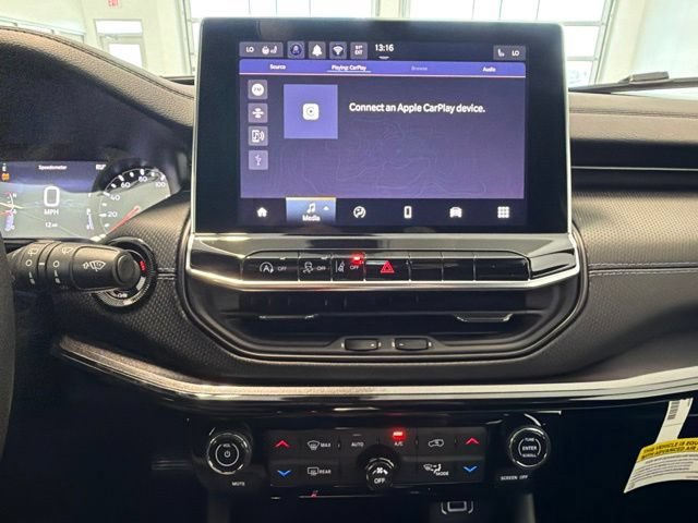 New 2026 Jeep Compass Latitude AWD/4WD image 16