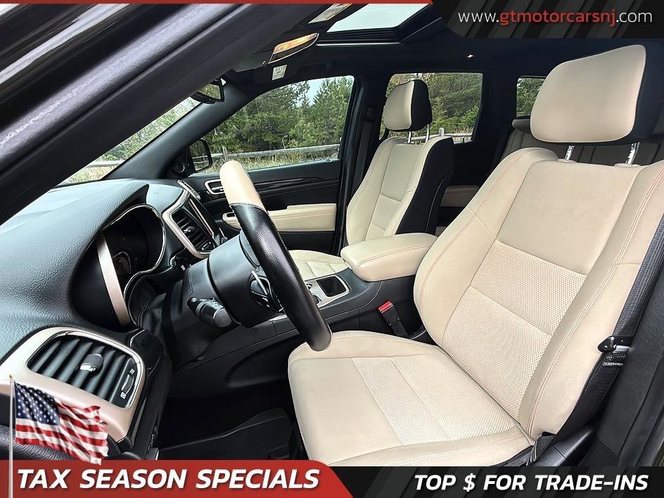 Used 2016 Jeep Grand Cherokee Laredo 75th Anniversary image 22
