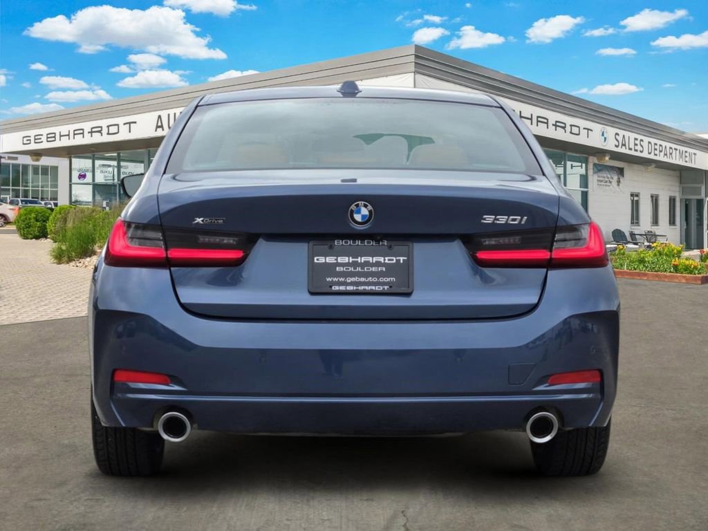 Certified 2025 BMW 330i xDrive 330i xDrive w/ Premium Package image 7