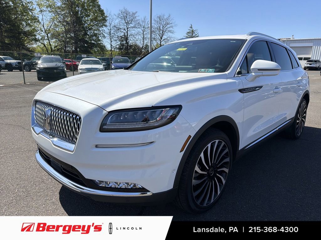 Used 2023 Lincoln Nautilus Black Label w/ Class II Trailer Tow Package AWD/4WD image 1