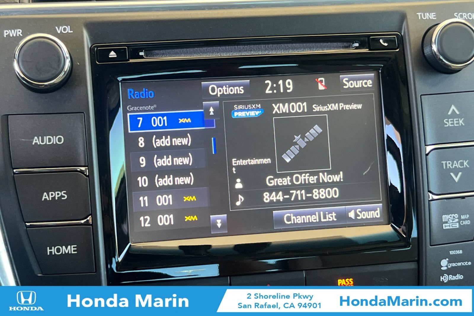 Used 2015 Toyota Camry XLE w/ Moonroof Package FWD image 22