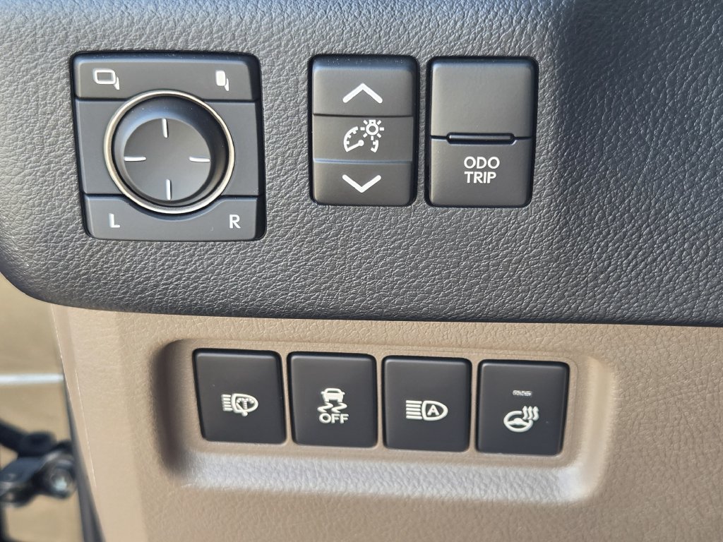 Used 2023 Lexus GX 460 Premium AWD/4WD image 24