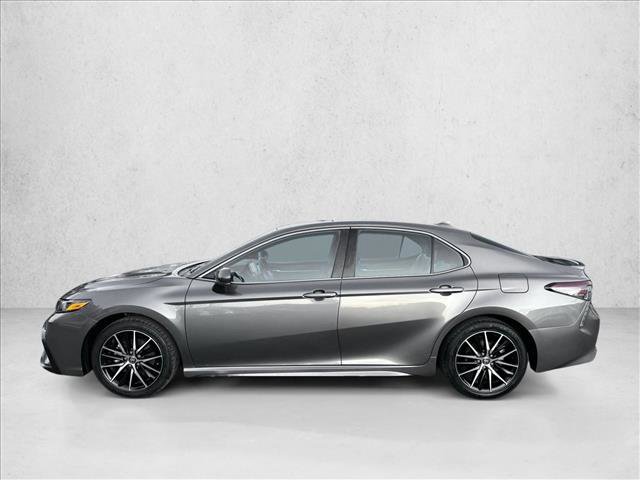 Used 2024 Toyota Camry SE FWD image 4