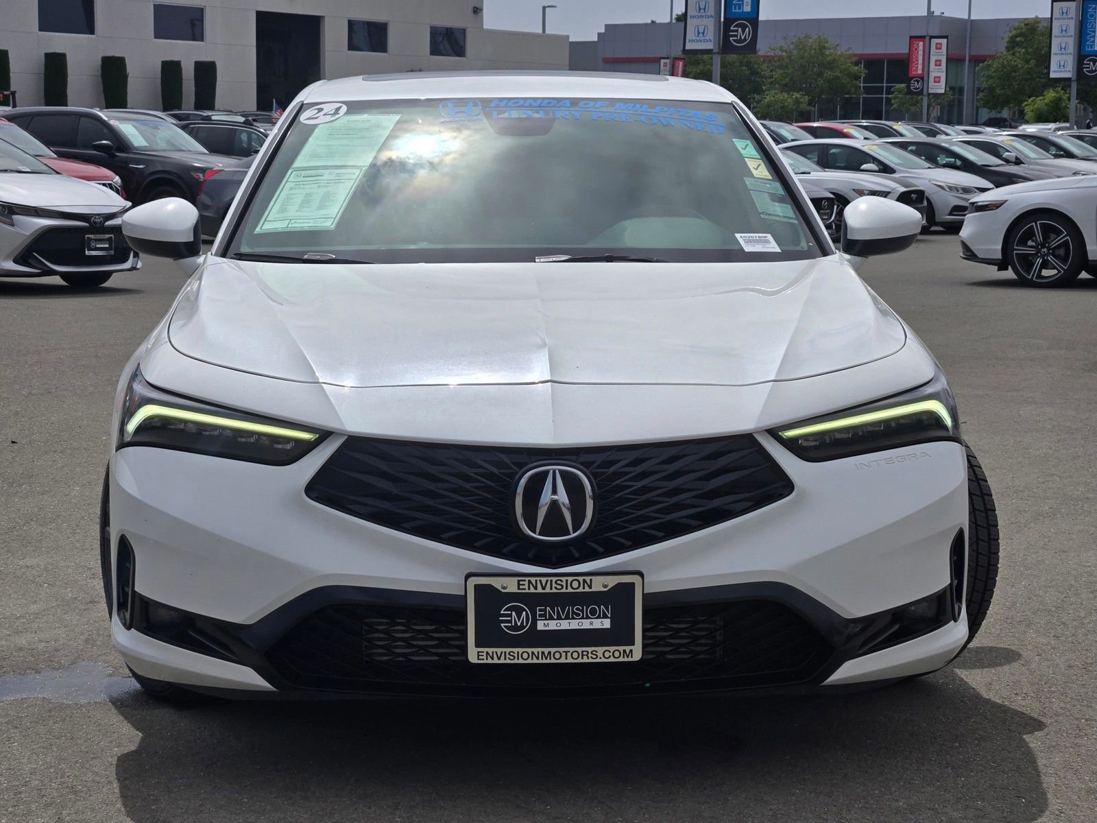 Used 2024 Acura Integra A-Spec FWD image 2