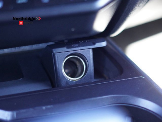 Used 2022 Lexus UX 200 w/ Premium Package FWD image 34