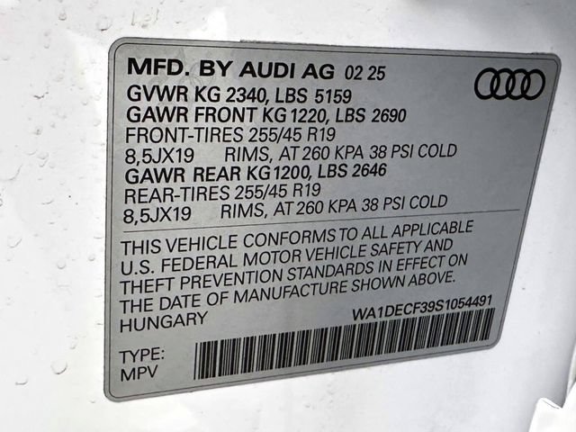 Used 2025 Audi Q3 2.0T Premium w/ Convenience Package AWD/4WD image 38