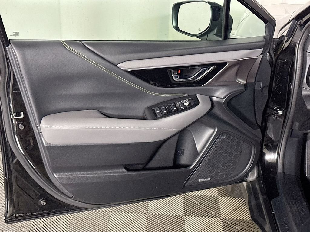 Certified 2025 Subaru Outback Onyx Edition image 11