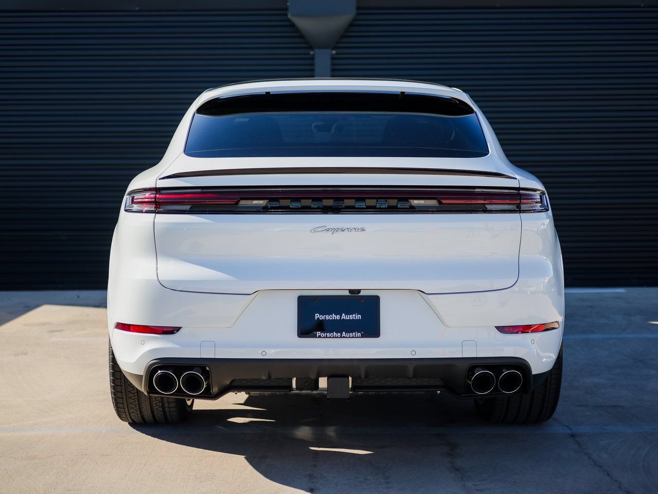 New 2026 Porsche Cayenne E-Hybrid Coupe AWD/4WD image 6