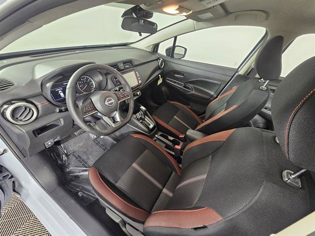 New 2025 Nissan Versa SR image 25