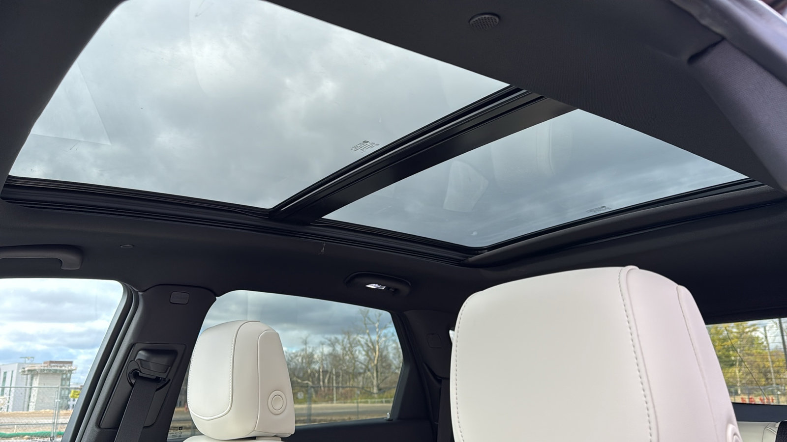 New 2025 Cadillac XT5 Sportv w/ Technology Package image 28