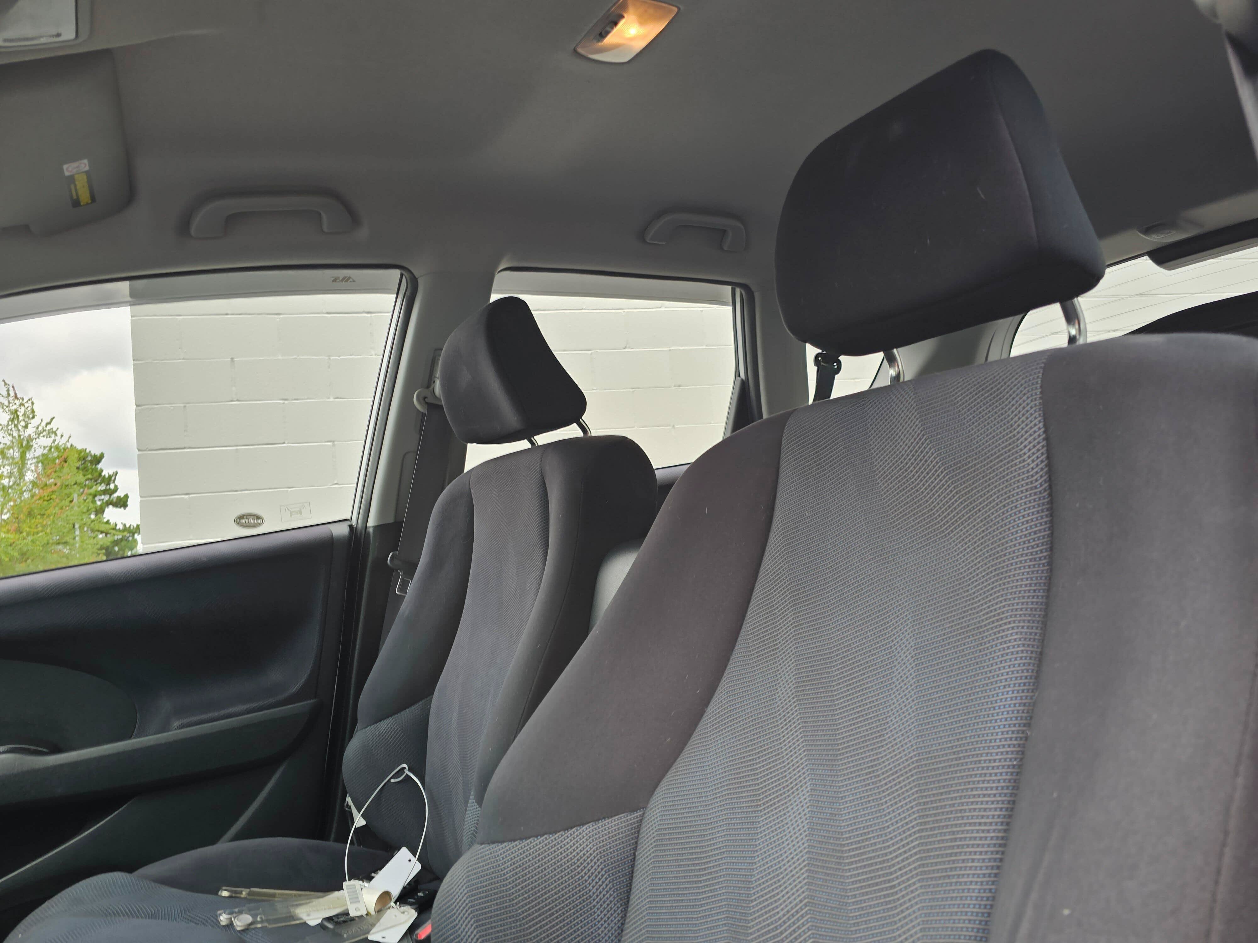 Used 2011 Honda Fit Sport image 23