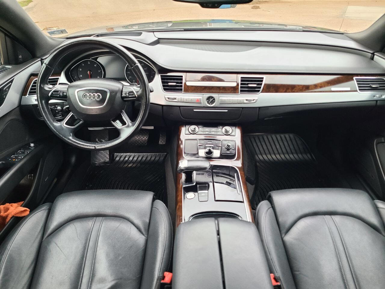 Used 2015 Audi A8 3.0T w/ Premium Package image 23