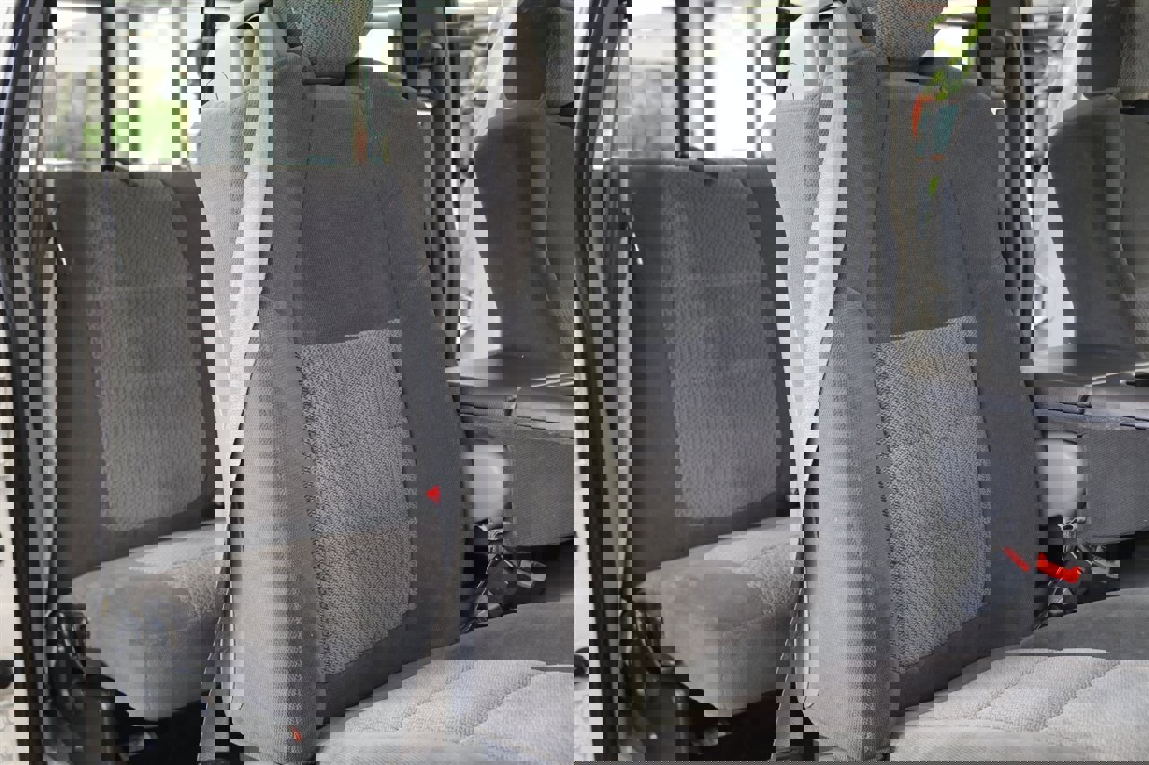 Used 2002 Ford F250 XLT image 74