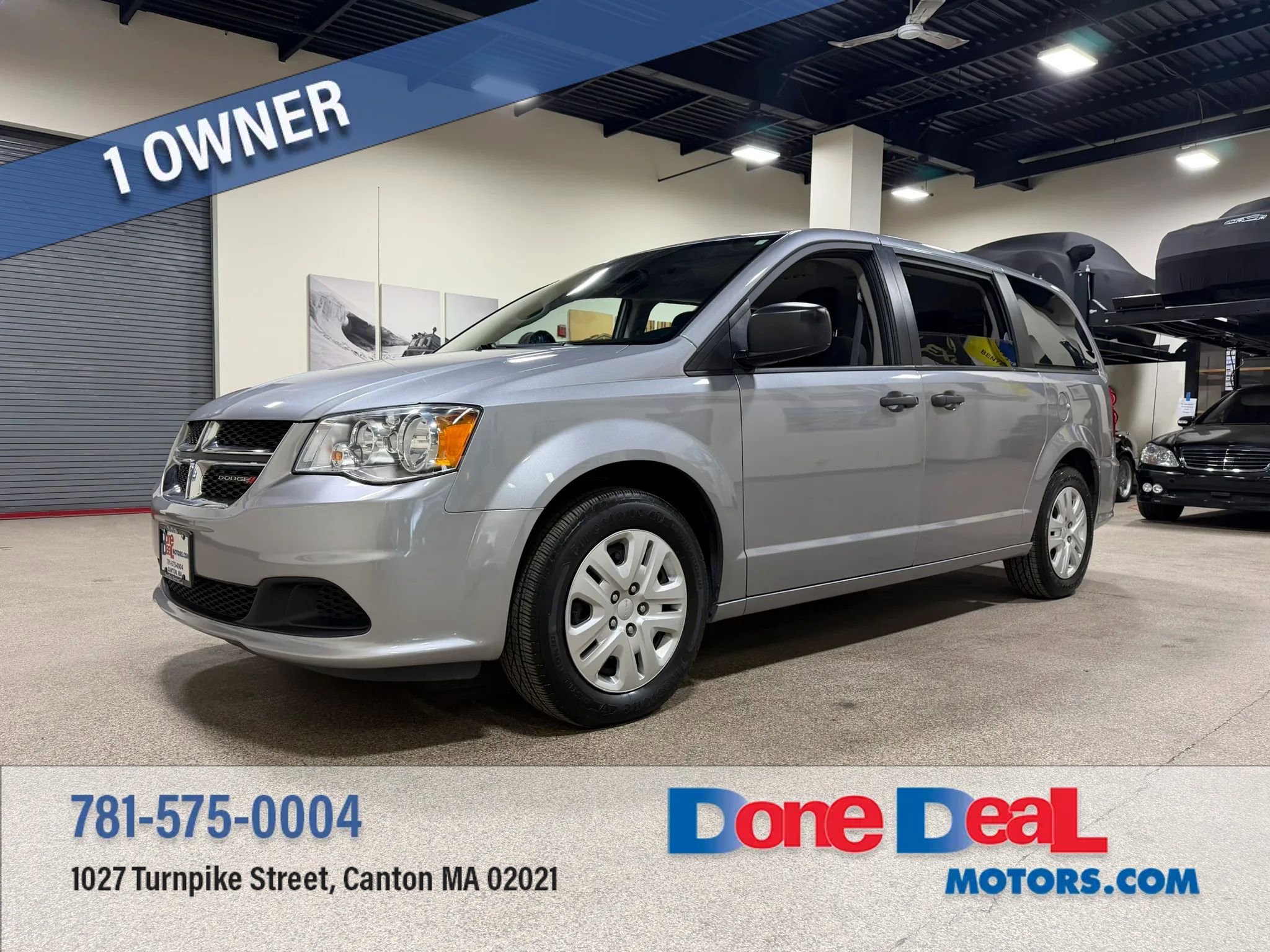 Used 2019 Dodge Grand Caravan SE image 1