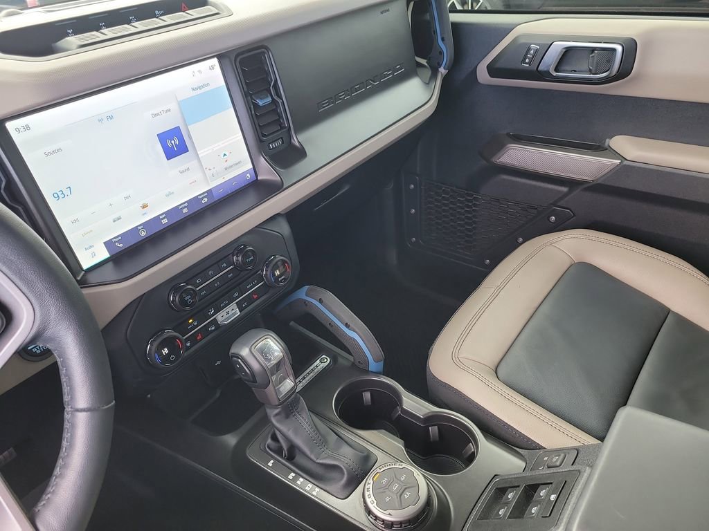 Certified 2023 Ford Bronco Wildtrak image 19