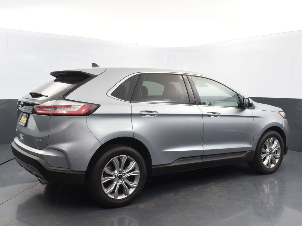 Used 2024 Ford Edge Titanium image 4