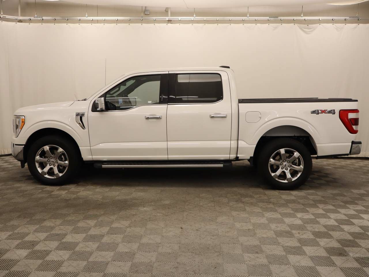 Used 2021 Ford F150 Lariat w/ Max Trailer Tow Package AWD/4WD image 2