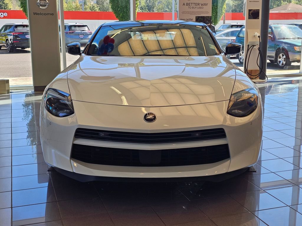 New 2027 Nissan Z Performance RWD image 2