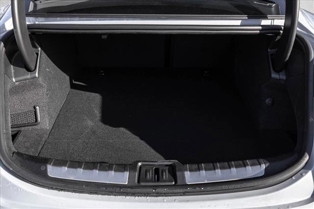 Used 2021 Porsche Taycan image 22