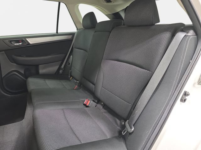 Used 2019 Subaru Outback 2.5i Premium AWD/4WD image 13