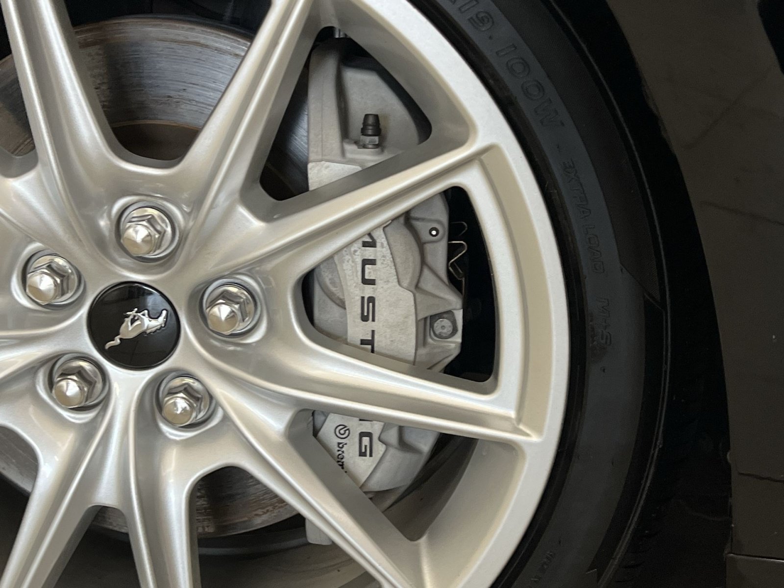Used 2024 Ford Mustang GT Premium RWD image 32