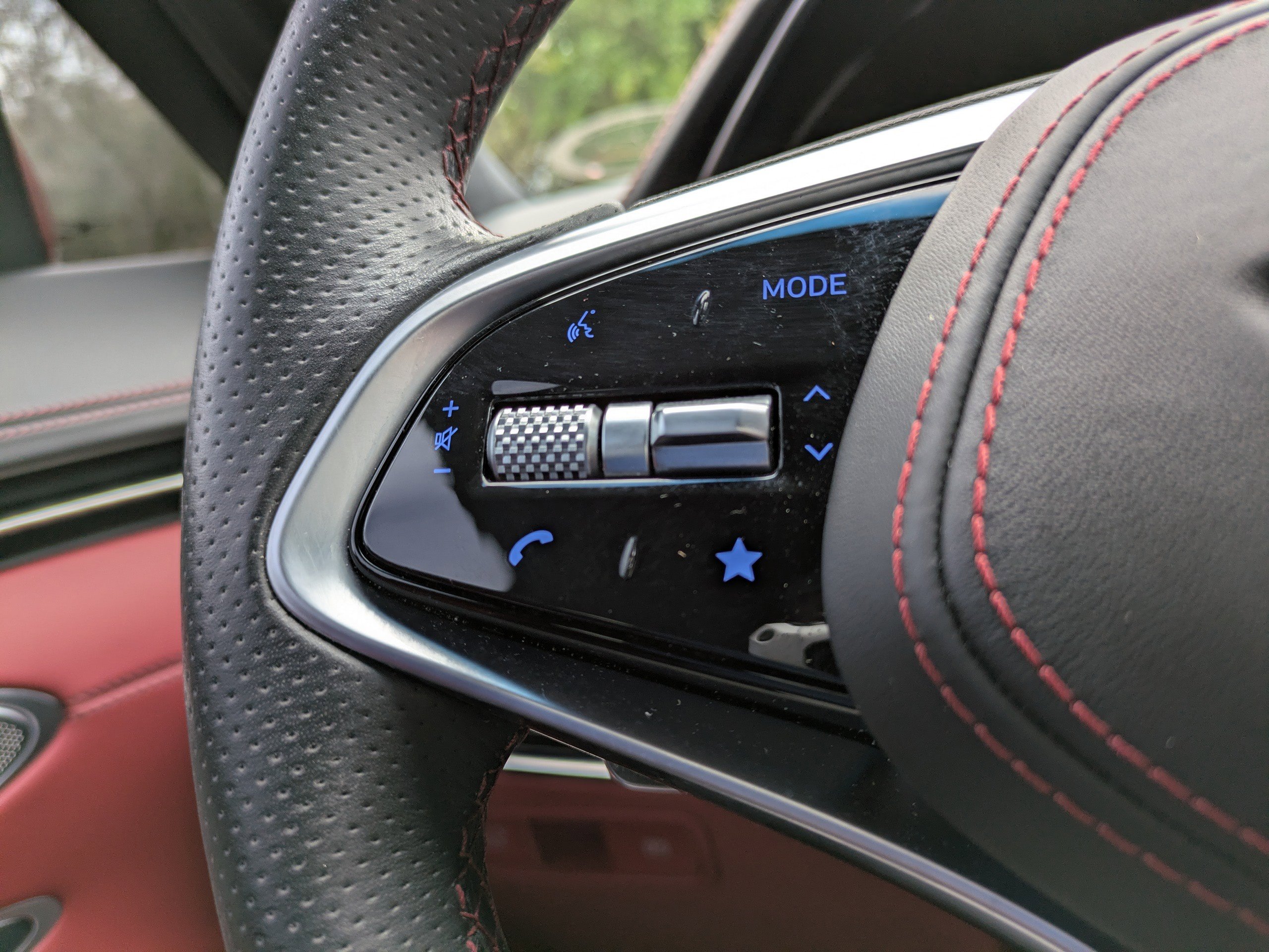 Certified 2022 Genesis GV70 3.5T Sport w/ Sport Prestige Package image 23