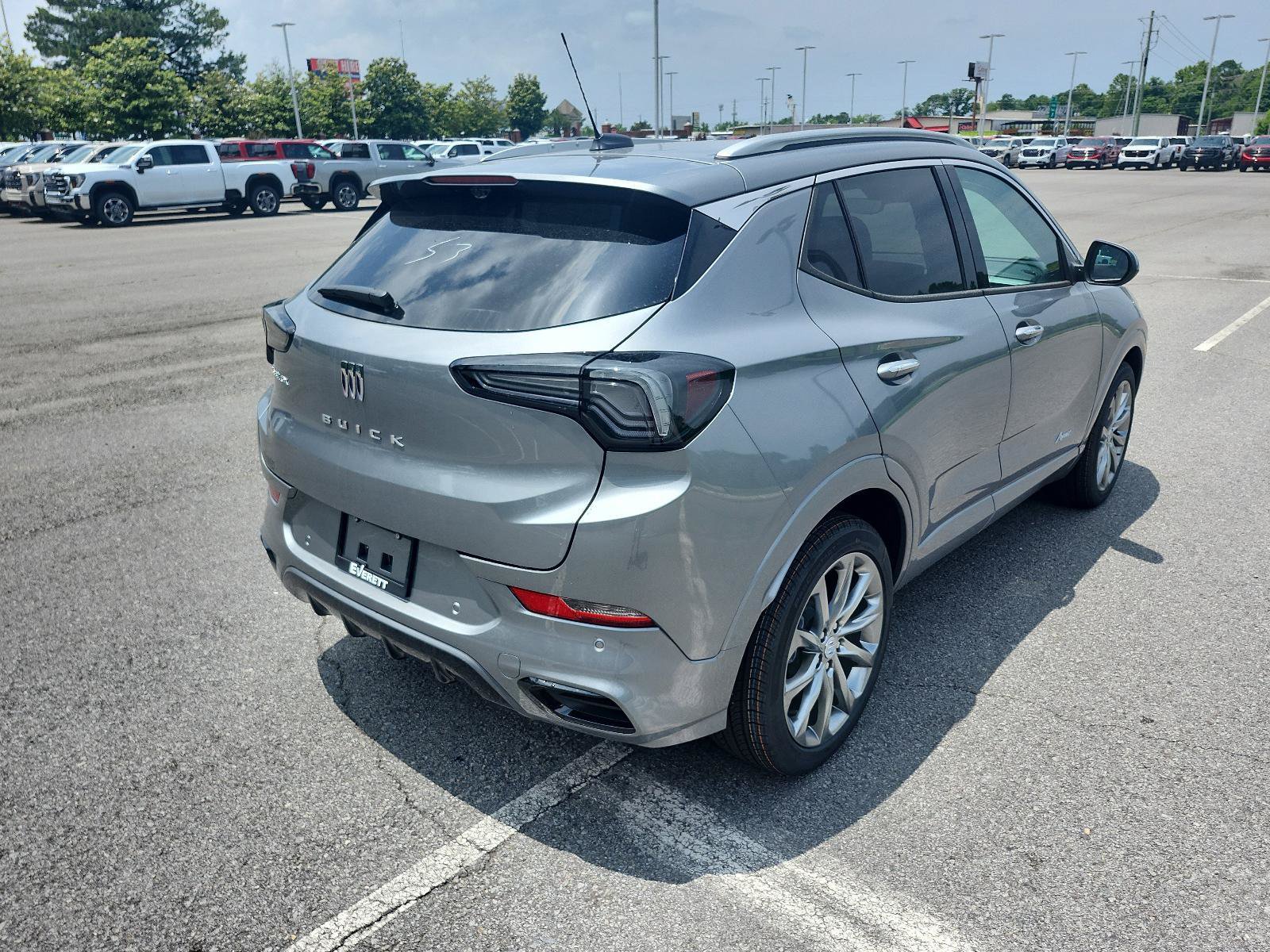 New 2026 Buick Encore GX Avenir w/ Avenir Technology Package FWD image 3