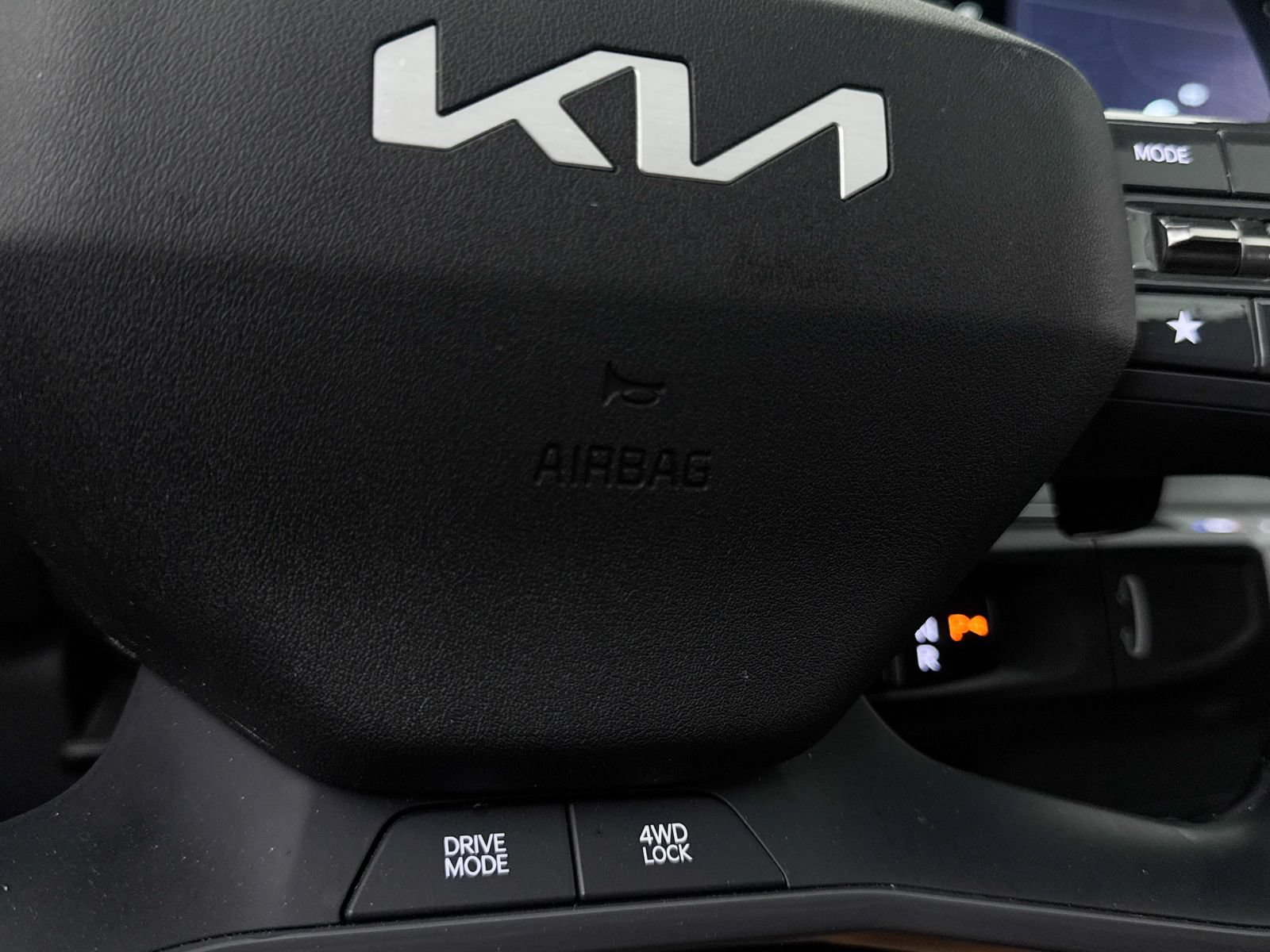 Certified 2024 Kia EV9 Wind AWD/4WD image 9