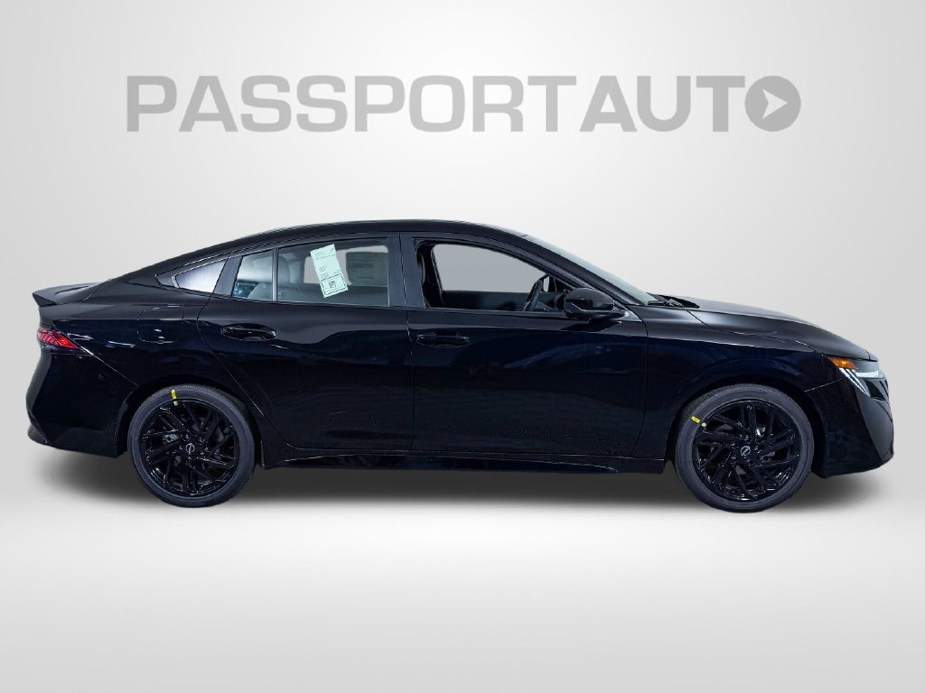 New 2027 Nissan Sentra SR w/ SR Premium Package FWD image 4