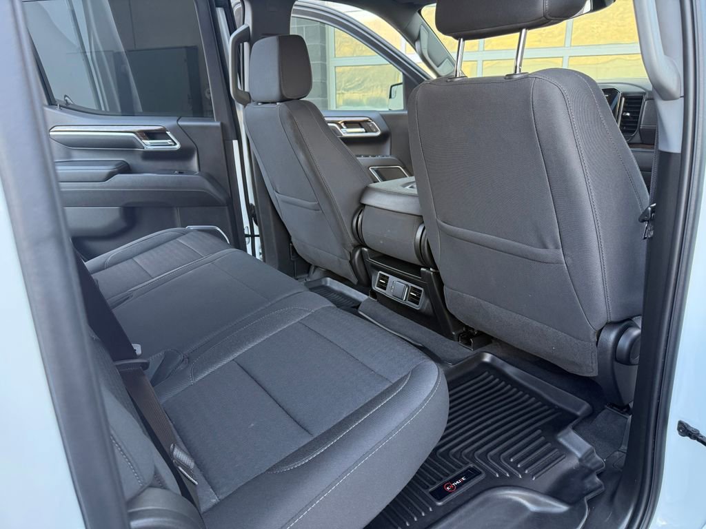 Used 2023 GMC Sierra 1500 SLE image 21