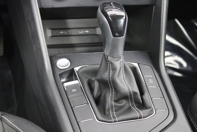 Used 2022 Volkswagen Taos SE image 39