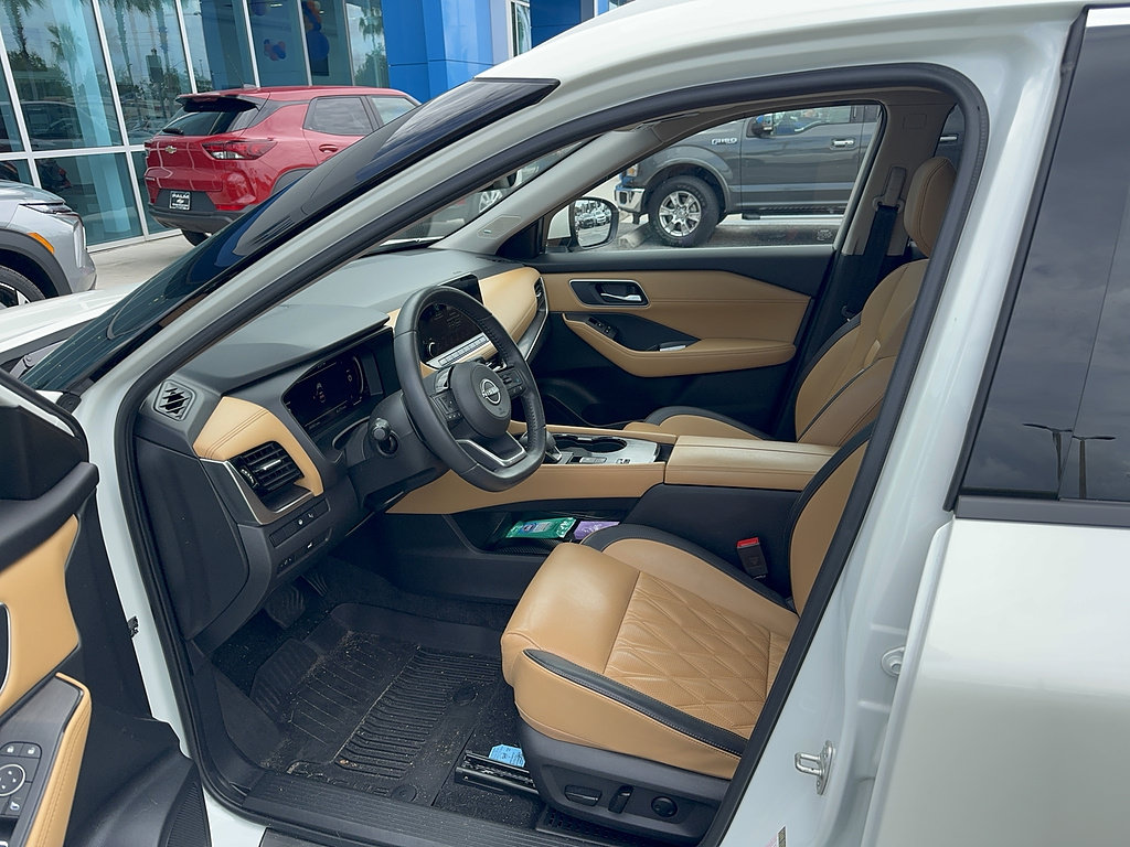 Used 2023 Nissan Rogue Platinum w/ Platinum Premium Package FWD image 64