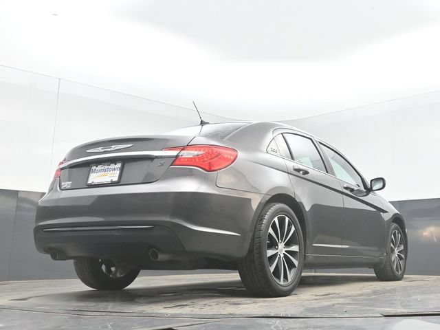 Used 2014 Chrysler 200 Touring w/ 200 S Group FWD image 42