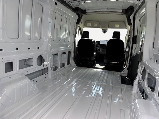 New 2025 Ford Transit 250 148 Medium Roof image 13