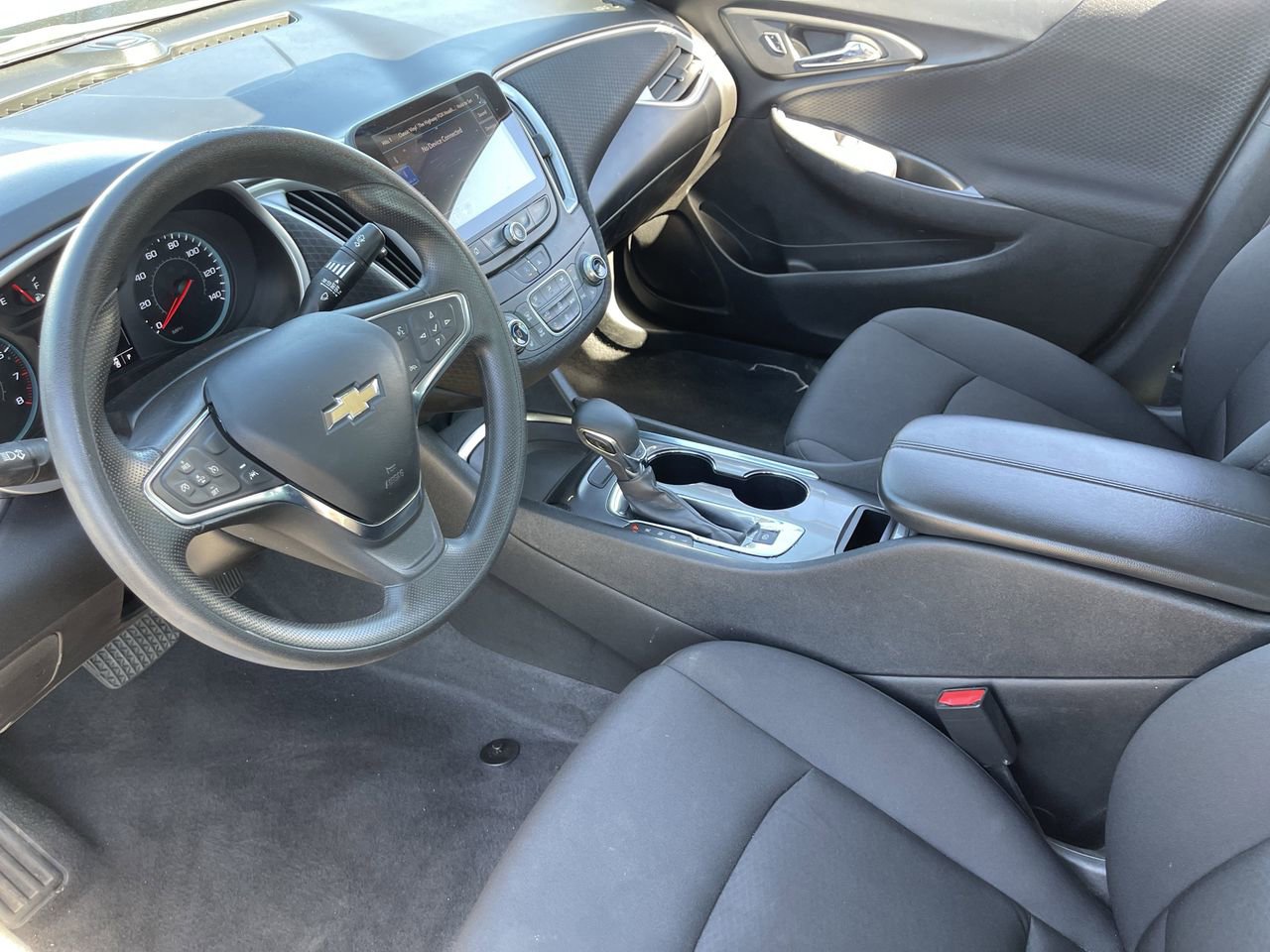 Used 2023 Chevrolet Malibu LT image 19